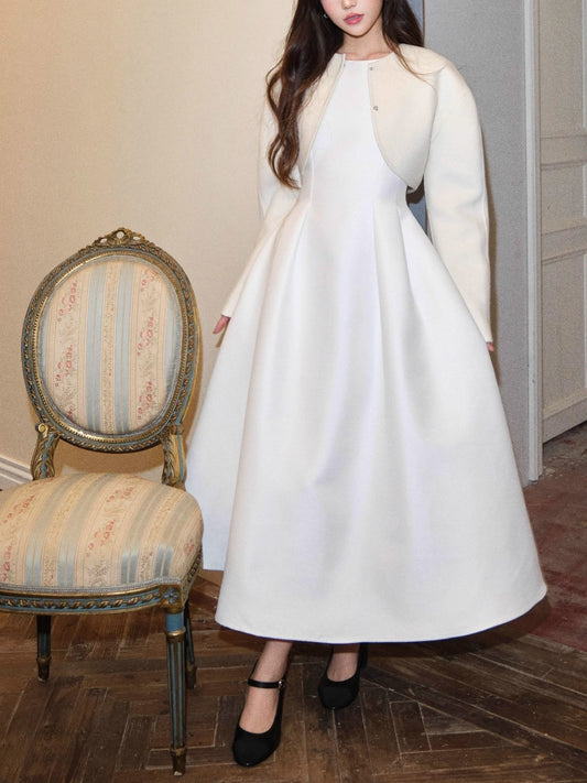 クラシカルノースリーブロングドレス