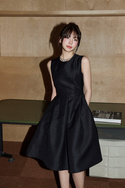 ノースリーブウエストヘップバーンスカートフレンチドレス