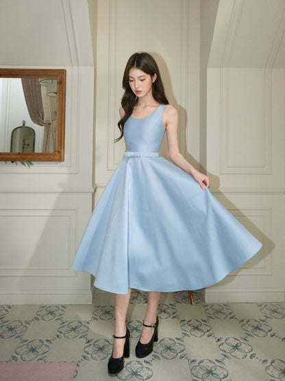 リボンUネッククラシックロングドレス